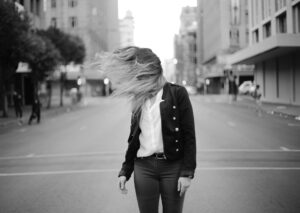 keenan-constance-359736-unsplash-bw